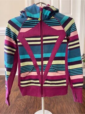 Ivivva by Lululemon Striped Geometric Full-Zip Athletic Hoodie Thumbholes 12 Y